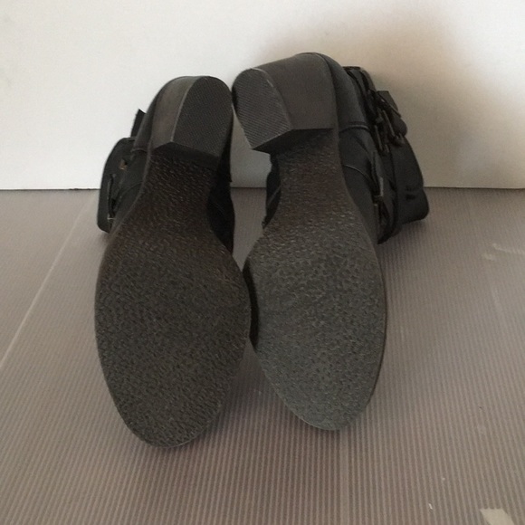 Brand new booties. - Picture 4 of 4